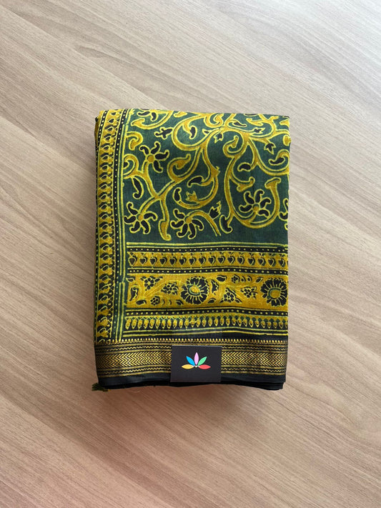Ajrakh Maheshwari Silk Cotton Saree-22438