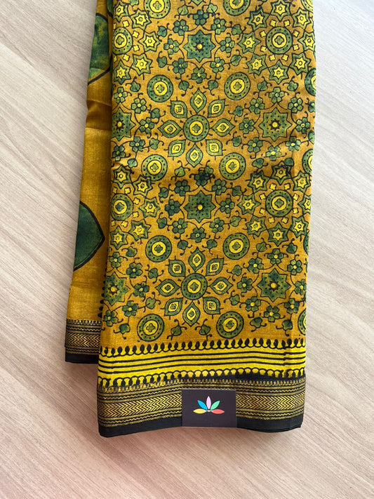 Ajrakh Maheshwari Silk Cotton Saree-22439