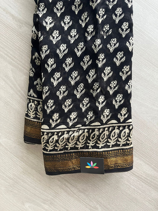 Big Chanderi Silk Cotton Saree with Blouse-24066-24067