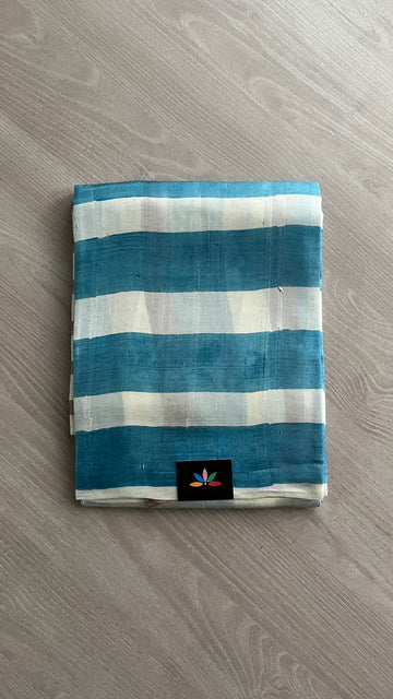 Handcrafted Geometric Design Light Weight Mulberry Silk Saree -25069