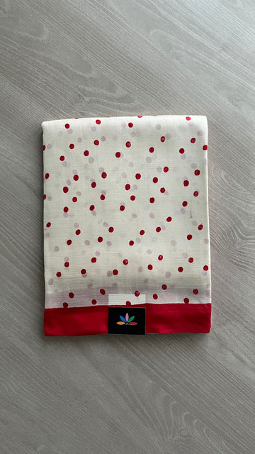 Handcrafted Geometric Design Light Weight Mulberry Silk Saree -25070