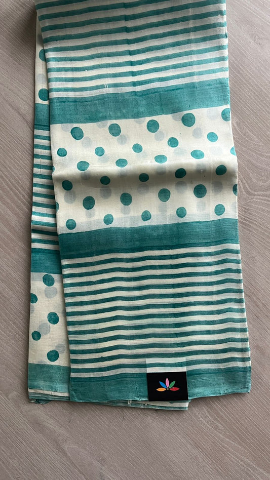 Handcrafted Geometric Design Light Weight Mulberry Silk Saree -25071