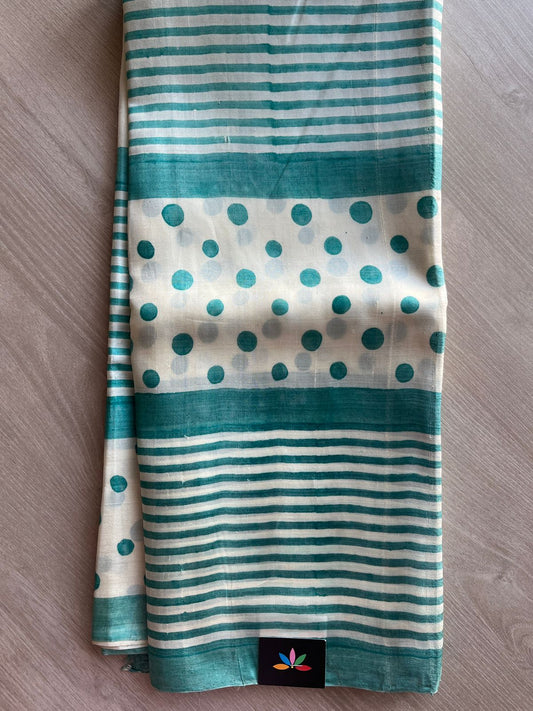 Handcrafted Geometric Design Light Weight Mulberry Silk Saree -25071