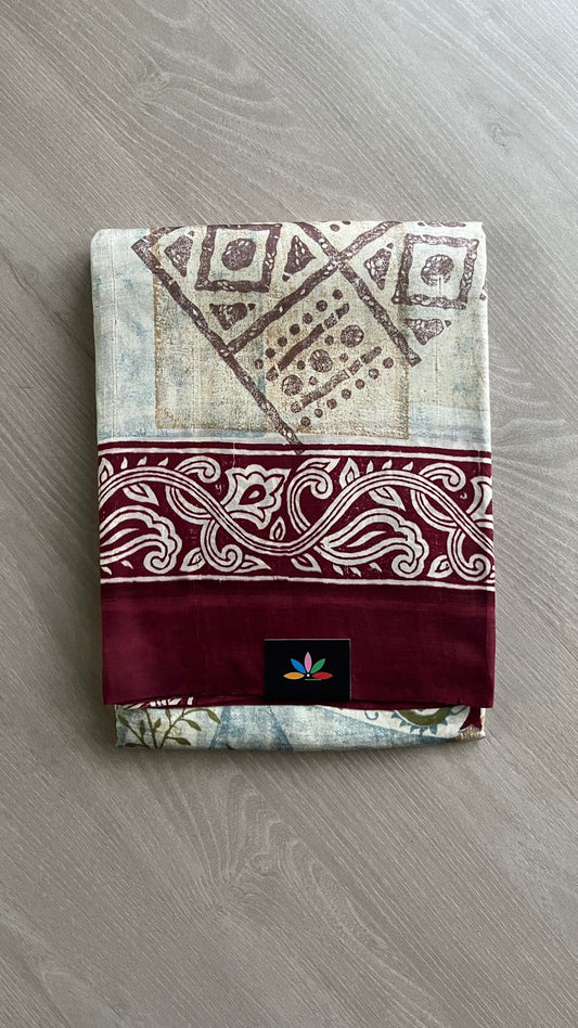 Handcrafted Geometric Design Light Weight Mulberry Silk Saree -25075