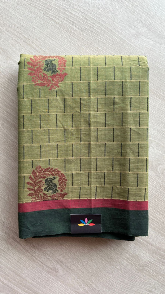 Intricately Woven Cotton Saree-25521