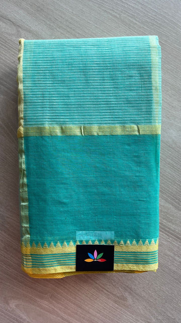 Simple Checked Cotton Starched Saree (Without blouse)- 25947