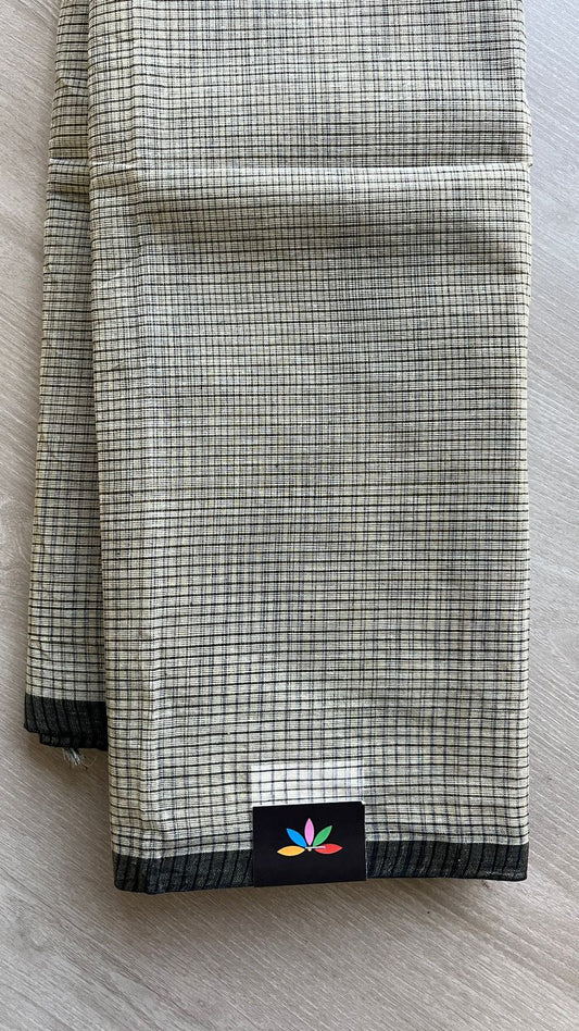 Simple Checked Handloom Cotton Starched Saree (Without blouse) -25951