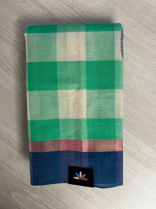 Handloom Fine Cotton Saree with Contrast Pallu and Blouse - 26621