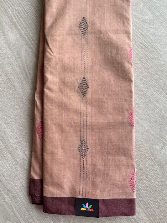 Handloom Fine Cotton Saree with Contrast Pallu and Blouse - 26629