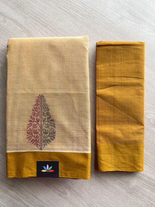 Handloom Fine Cotton Saree with Contrast Pallu and Blouse - 26638