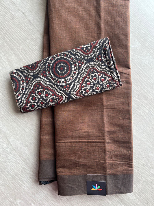 Plain Mangalagiri Cotton Saree with Printed Cotton Blouse-28600
