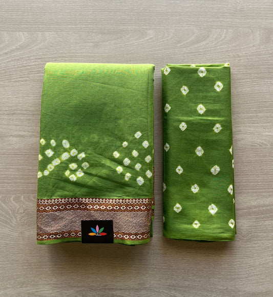 Leaf Green Resham Border Tie and Dye Handcrafted Bandhani Cotton Saree  -29372