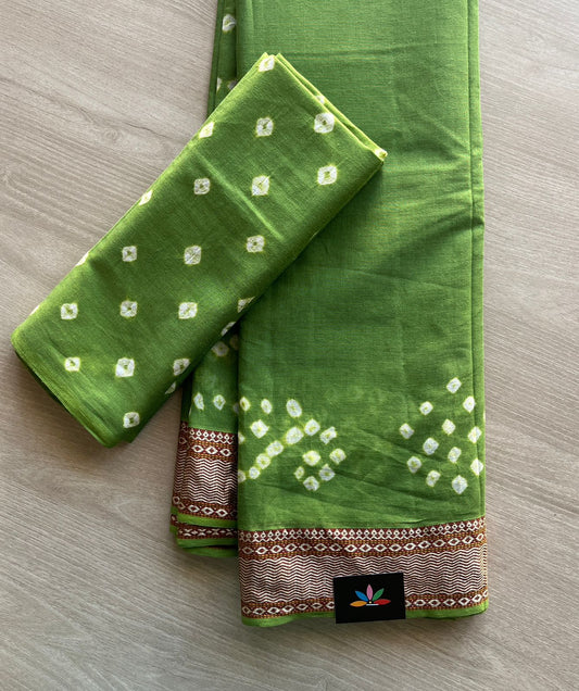 Leaf Green Resham Border Tie and Dye Handcrafted Bandhani Cotton Saree  -29372