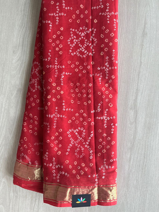 Bright Red Zari Border Rich Pallu Tie and Dye Handcrafted Bandhani Fine Cotton Saree -29401