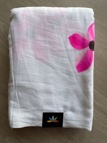 White Hand Brush Printed Feather Light Mul Cotton Saree - MCRH30194
