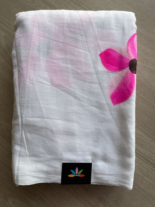 White Hand Brush Printed Feather Light Mul Cotton Saree - MCRH30194