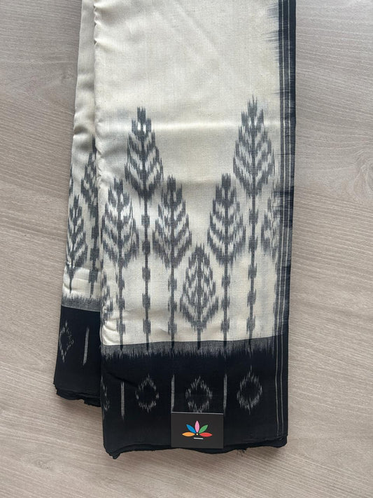 Handwoven Pochampally Ikkat Cotton Saree -30833