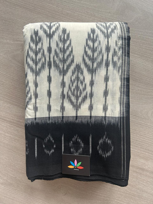 Handwoven Pochampally Ikkat Cotton Saree -30833
