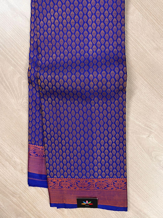 Handloom Pure Arani Silk Saree with Thread Woven Border
-3525