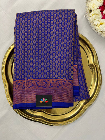 Handloom Pure Arani Silk Saree with Thread Woven Border
-3525