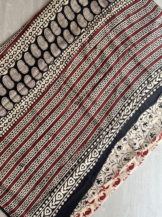 Hand Block Printed Mul Cotton Saree - 36029-36030