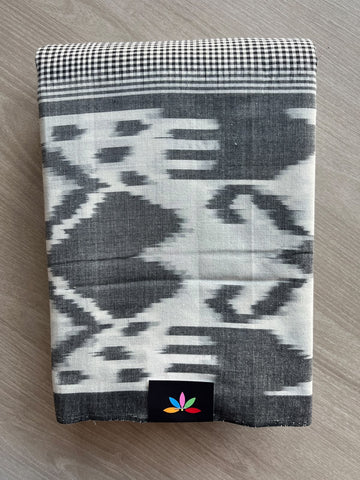 Handwoven Pochampally Ikkat Cotton Saree - 37245