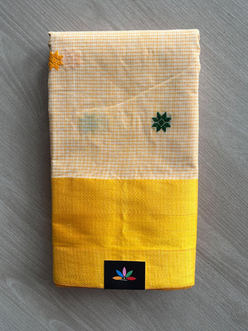 Contrast Border Small Checked Cotton Starched Saree (Without Blouse) - 37511