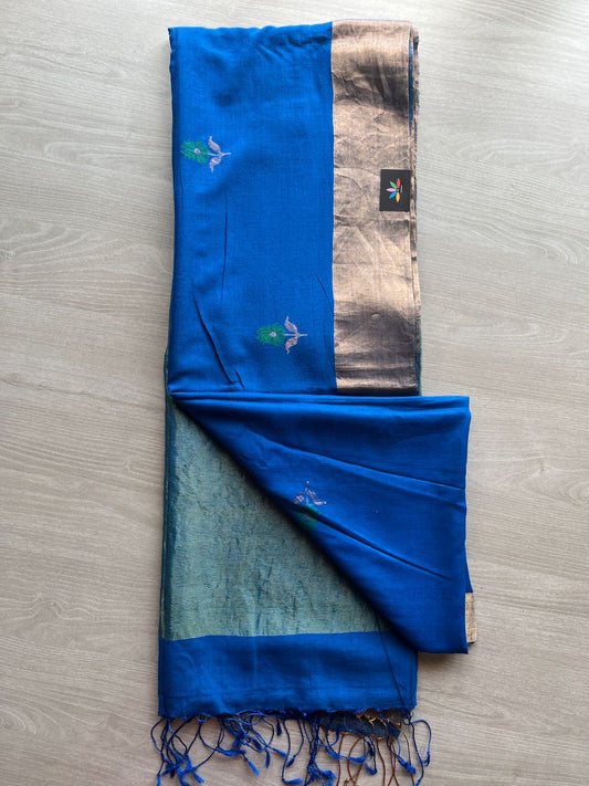 Handwoven Fine Cotton Silk Saree with Floral Butta - 27789