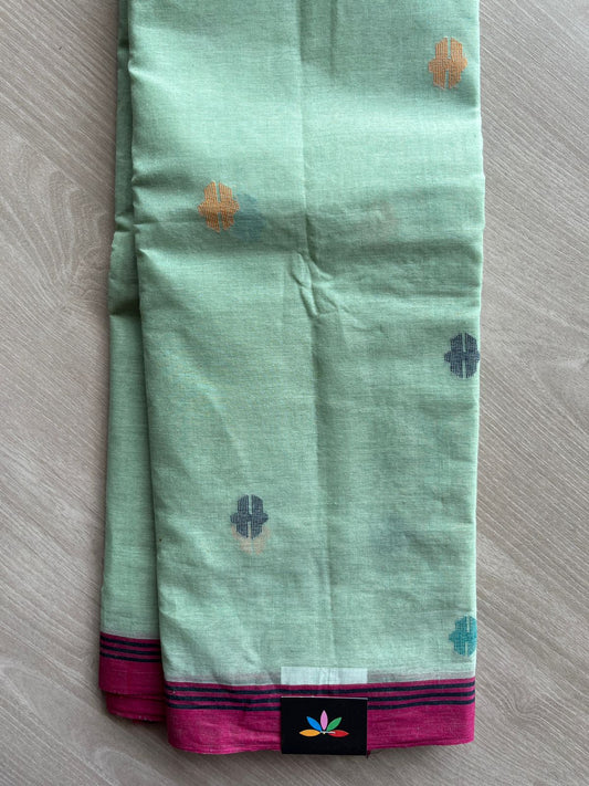 Pastel Green Handloom Bengal Jamdani Cotton Starched Saree (Without blouse) -31224