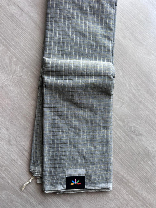 Simple Zari Checks Cotton Starched Saree (Without blouse) - 22997 - 22998