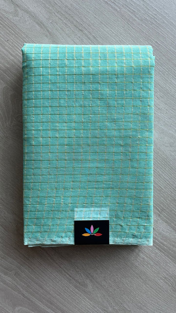 Simple Zari Checks Cotton Starched Saree (Without blouse) - 25937