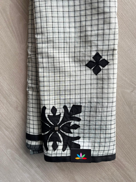 Appliqué work Checked Bengal Cotton Saree (Without blouse) - 34054