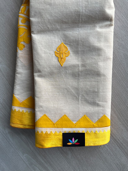 Off-White Appliqué work Kota Checks Saree (Without blouse) - 36377