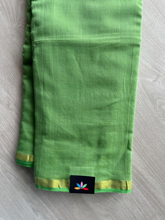 Small Border Simple Soft Cotton Saree - 36626