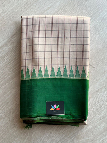 Handwoven Gadwal Pure Silk Saree(Light Beige) -3843