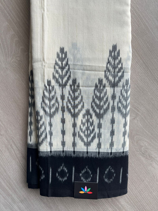 Pastel Gray Handwoven Pochampally Ikkat Cotton Saree - 31751