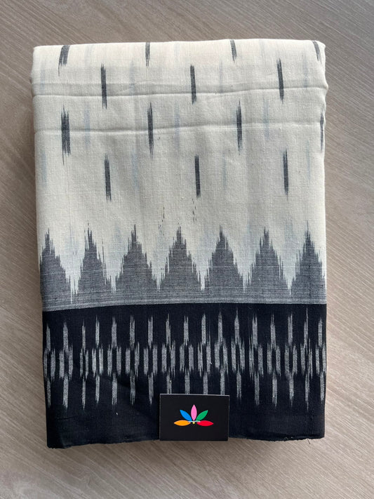 Off-White Handwoven Pochampally Ikkat Cotton Saree - 33492