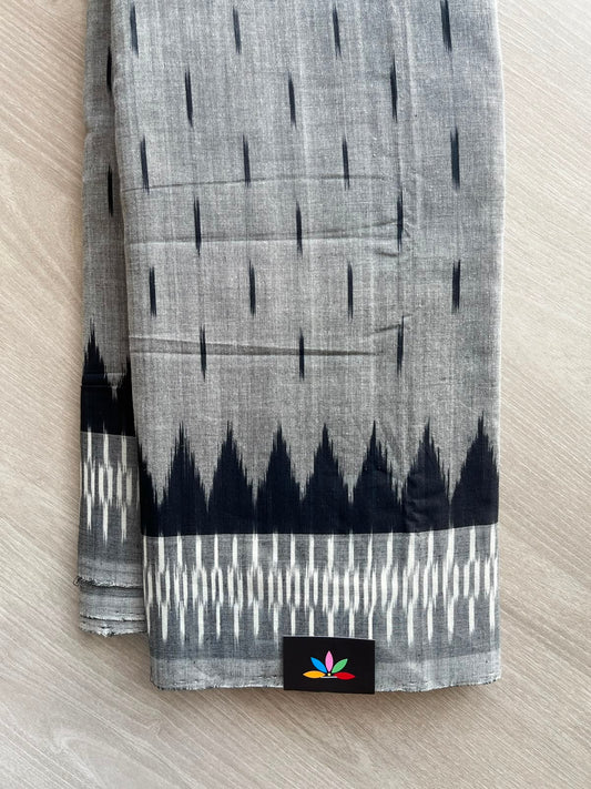 Silver Grey Handwoven Pochampally Ikkat Cotton Saree - 35075