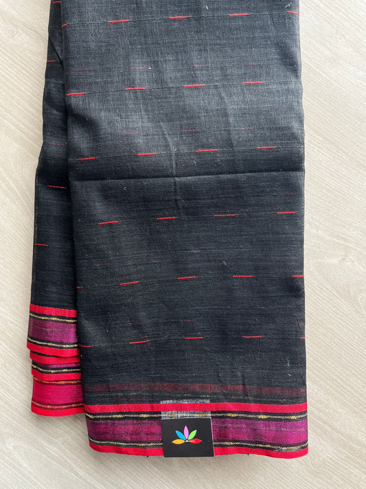 Black Simple Linen Saree - 30798