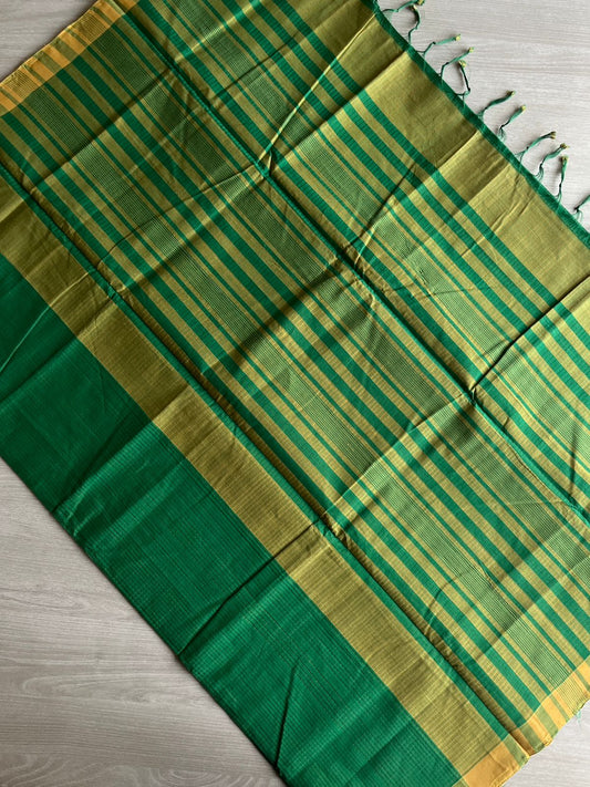 Handwoven Mangalagiri Cotton Missing Checks Saree with Contrast Cotton Blouse-8184