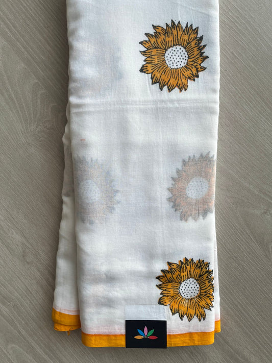White Printed Mul Cotton Saree (Without blouse) - 31670