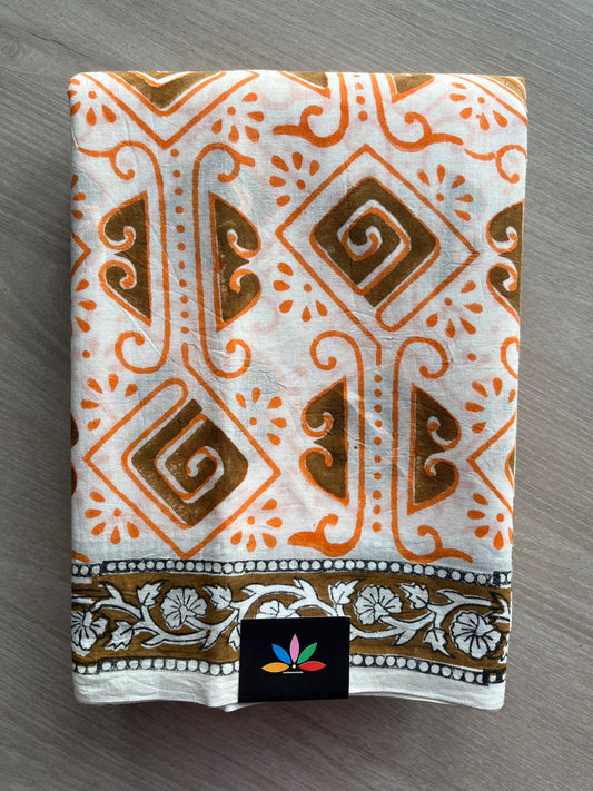 Off White Handblock Printed Mul Cotton Saree - 32530_32531