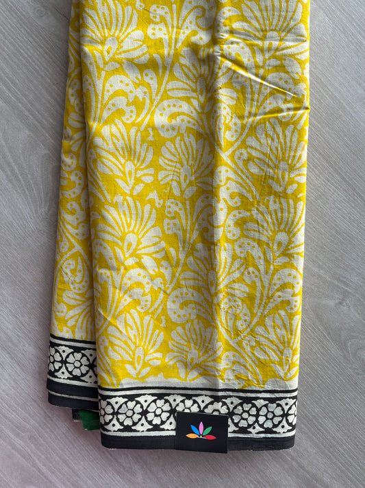 Pastel Yellow Handblock Printed Mul Cotton Saree - 32562_32563