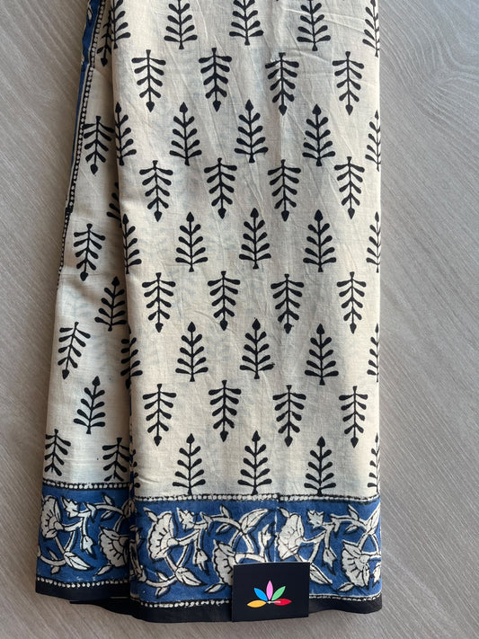 Bright Pearl Hand Block Printed Mul Cotton Saree - 35988