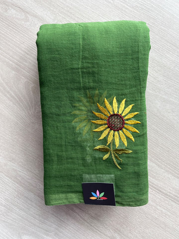 Floral Embroidered Feather Light Mul Cotton Saree (Without Blouse) - 36520
