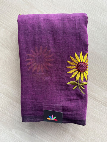 Floral Embroidered Feather Light Mul Cotton Saree (Without Blouse) - 36544