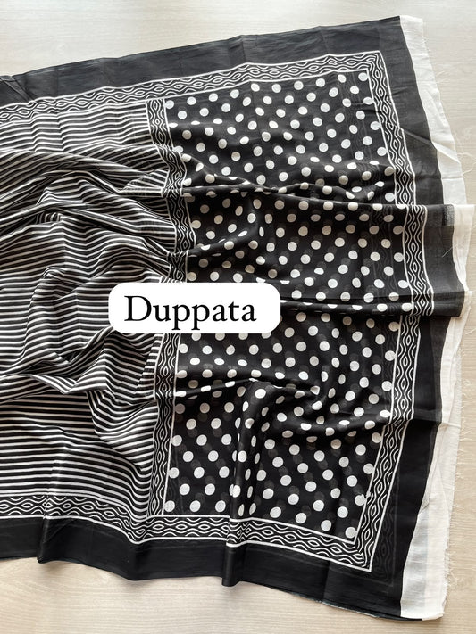 Hand Block Printed Mul Cotton Unstitched Suit Set with Cotton Duppata - 35155